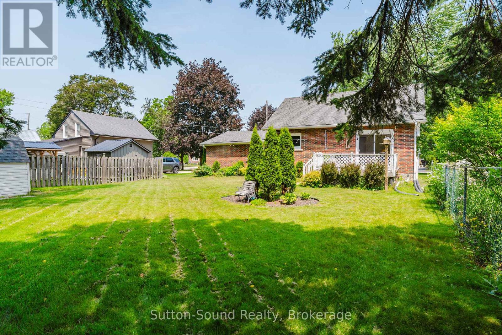 755 17th Street E, Owen Sound, Ontario  N4K 2A4 - Photo 4 - X13570198
