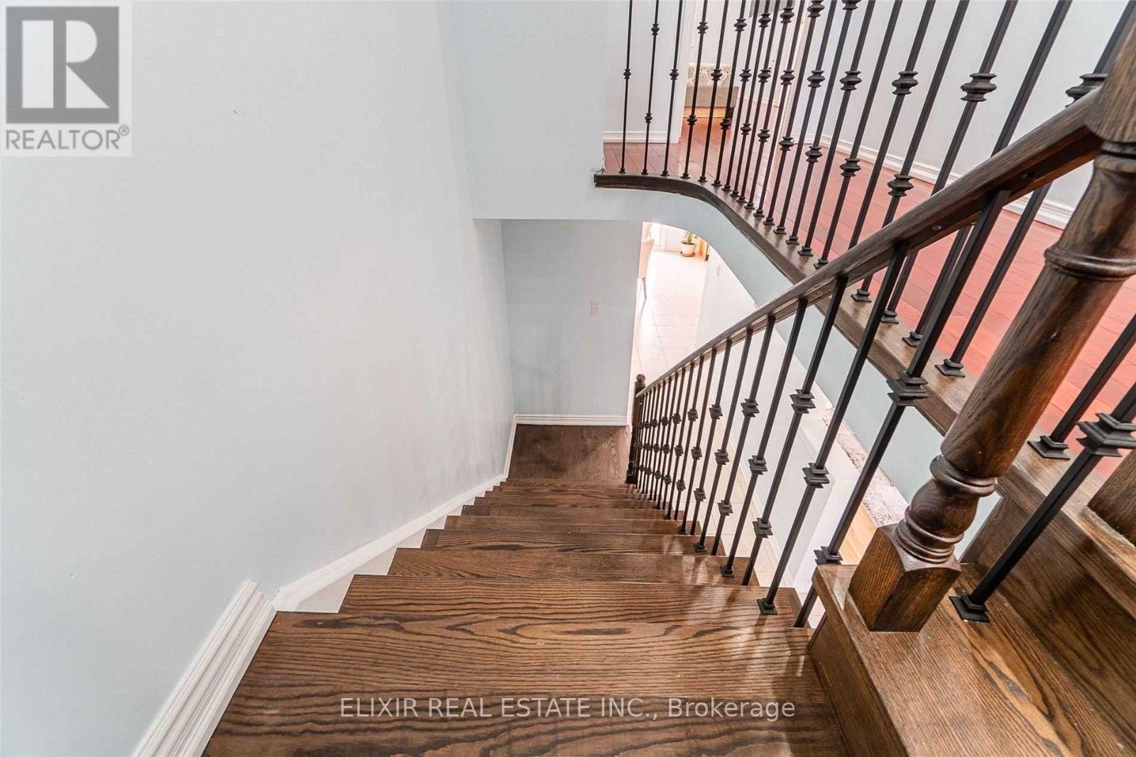 Upper Level - 29 Timbertop Crescent, Brampton, Ontario  L6R 3J1 - Photo 17 - W13570182