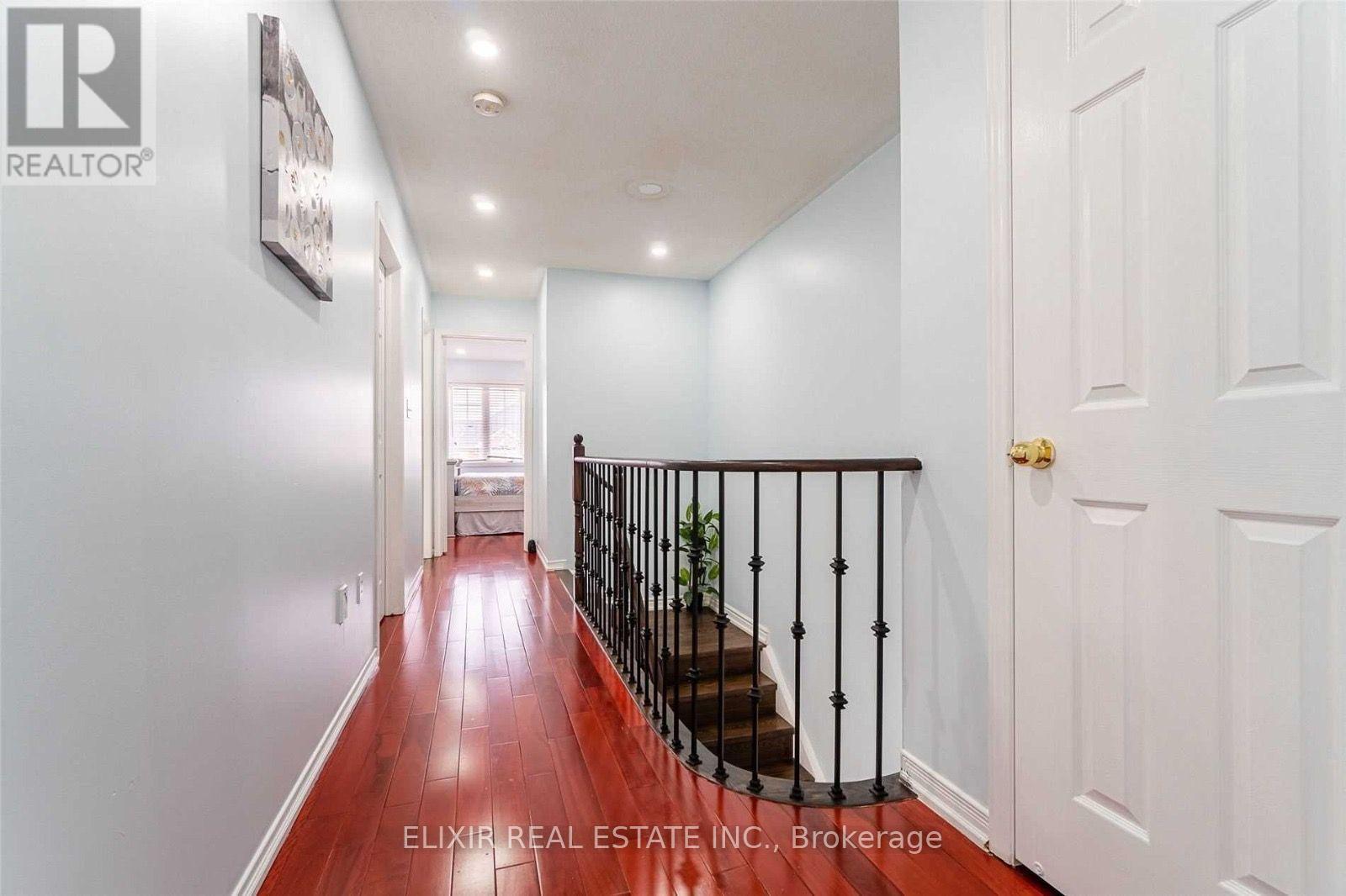 Upper Level - 29 Timbertop Crescent, Brampton, Ontario  L6R 3J1 - Photo 18 - W13570182