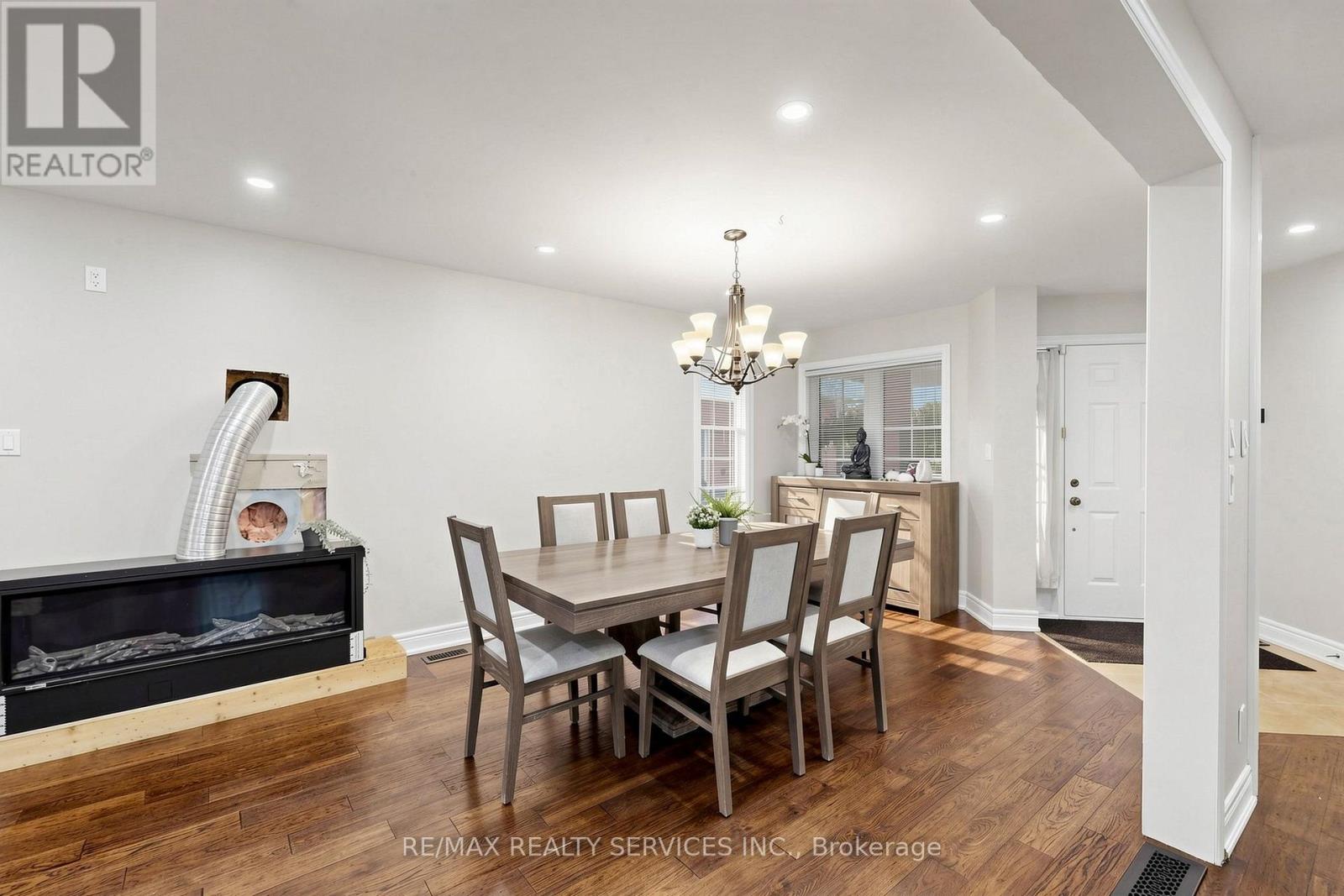 32 Hillpath Crescent, Brampton, Ontario  L6Z 4T9 - Photo 14 - W13570200
