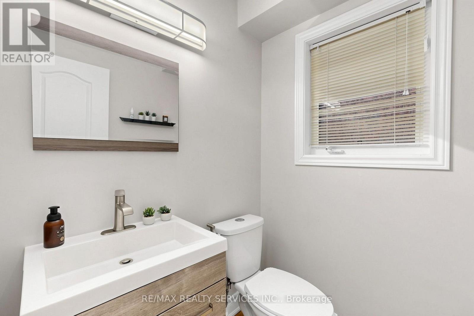 32 Hillpath Crescent, Brampton, Ontario  L6Z 4T9 - Photo 21 - W13570200