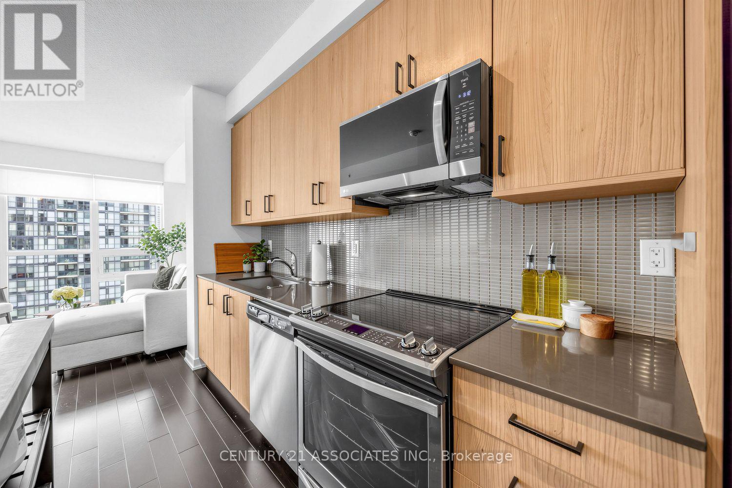3706 - 510 Curran Place W, Mississauga, Ontario  L5B 0J8 - Photo 11 - W13570214