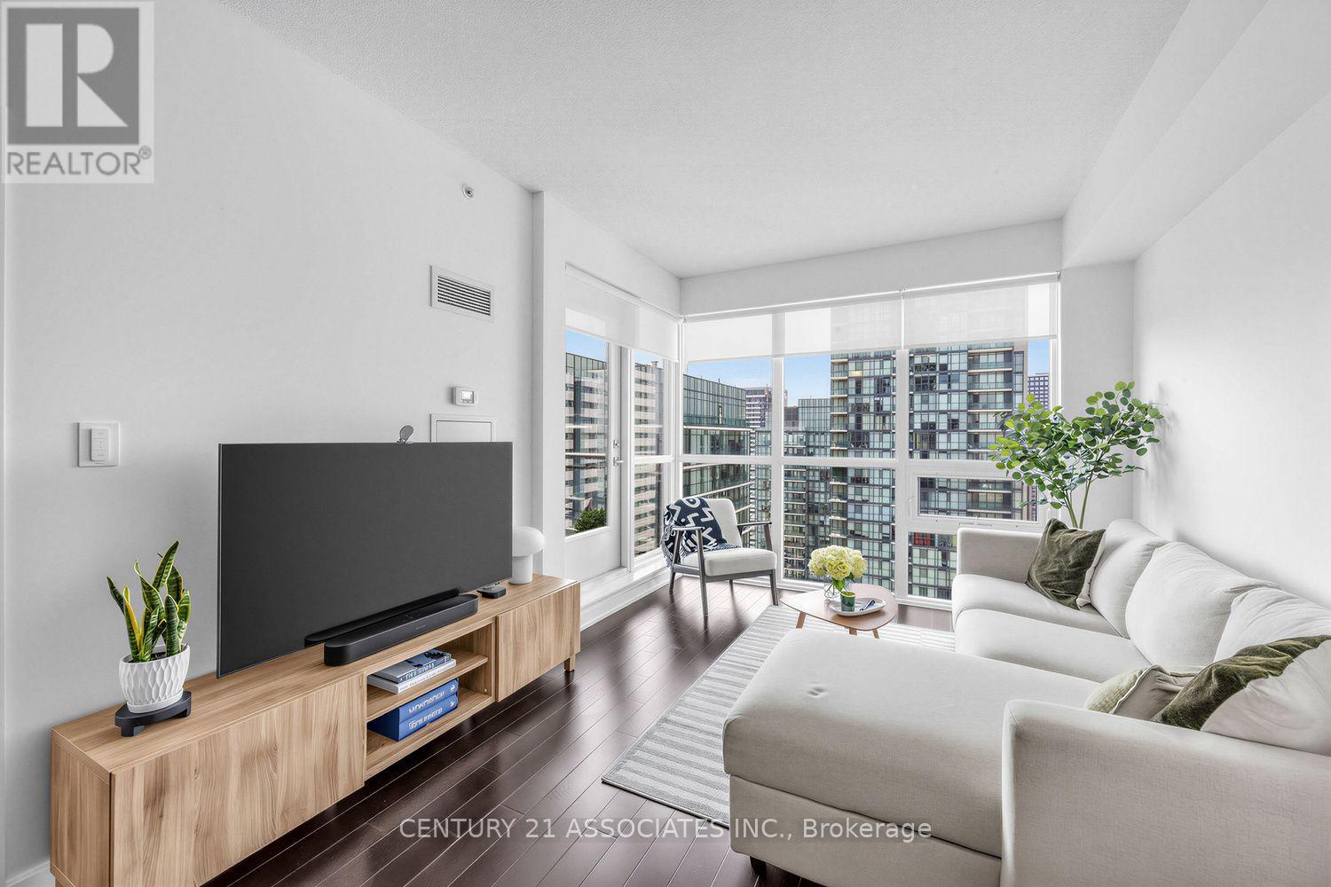 3706 - 510 Curran Place W, Mississauga, Ontario  L5B 0J8 - Photo 4 - W13570214