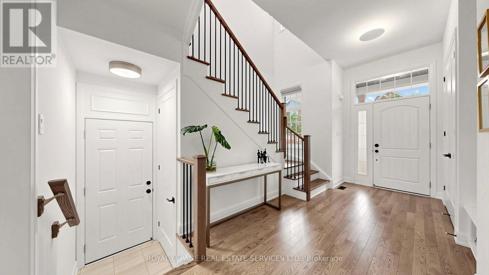 1527 Varelas Passage, Oakville, Ontario  L6H 3S2 - Photo 19 - W13570228
