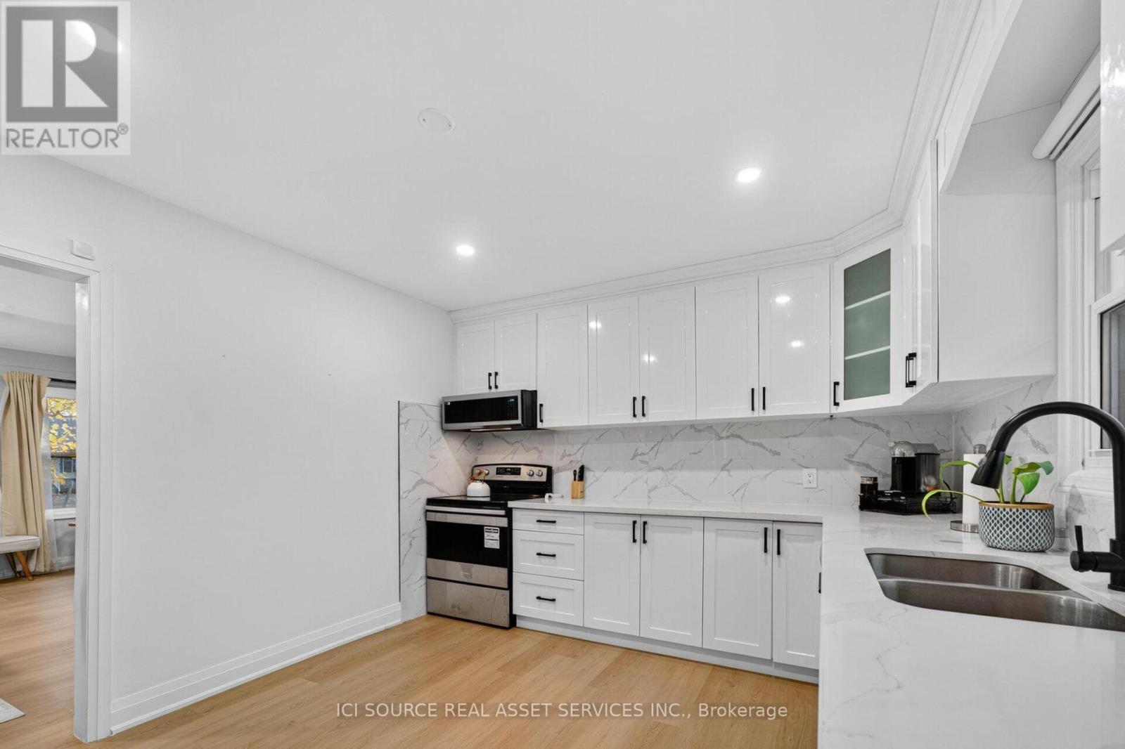 10 Draper Drive, St. Catharines, Ontario  L2N 2Y5 - Photo 8 - X13570206
