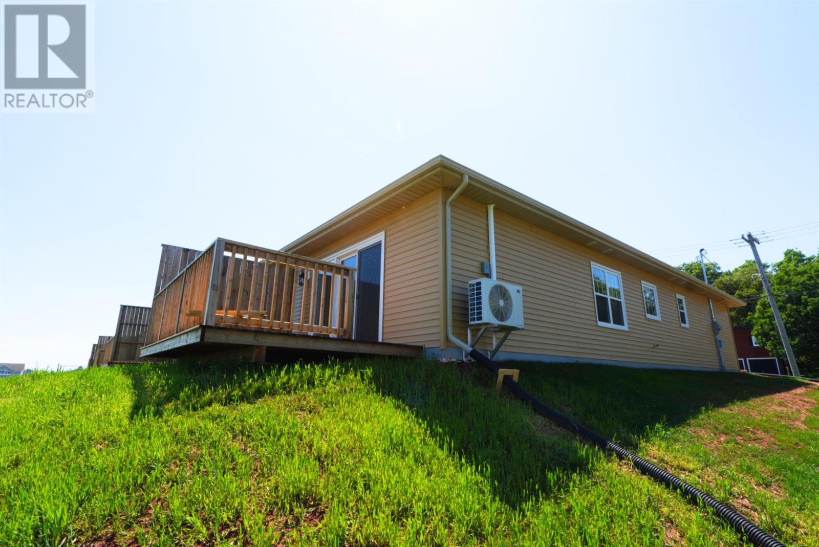 291 Greenwood Drive, Summerside, Prince Edward Island  C1N 4J9 - Photo 3 - 202608551