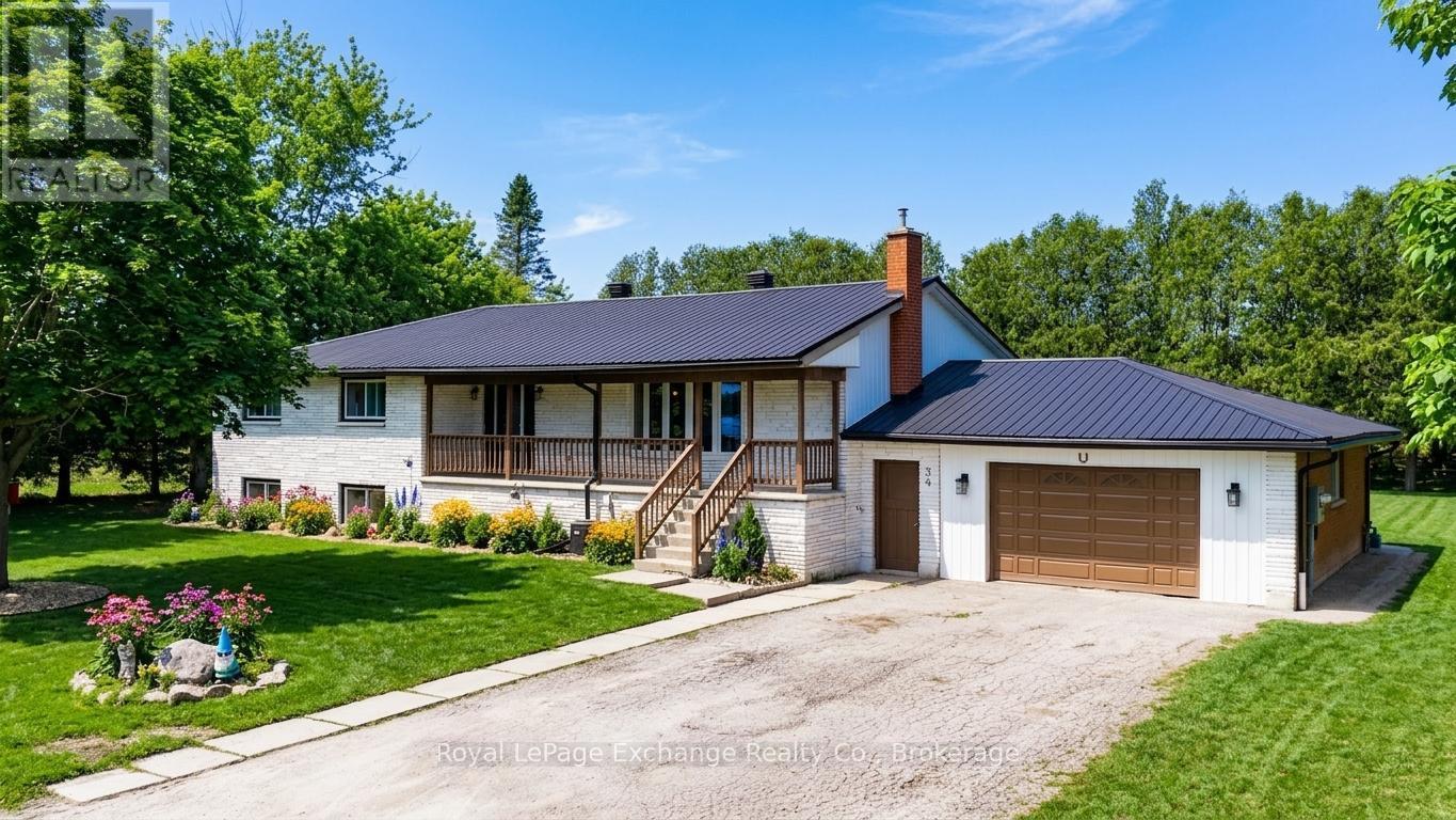 34 QUEEN AVENUE, Bluewater (Stanley)