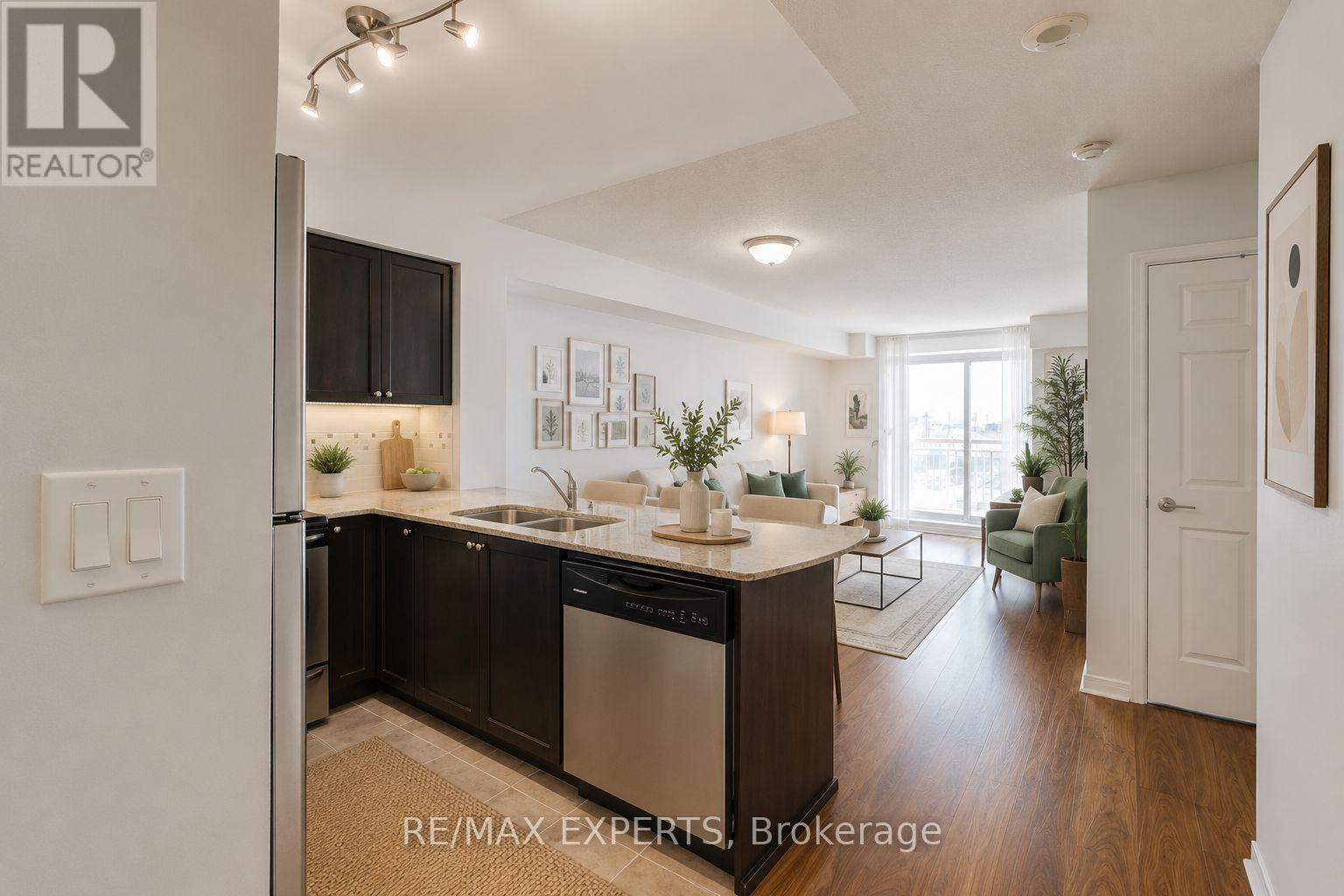 1009 - 75 King William Crescent, Richmond Hill, Ontario L4B 0C1 - Photo 3 - N13570254