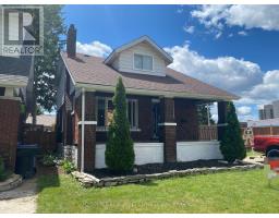 825 RAYMO ROAD, Windsor, Ontario