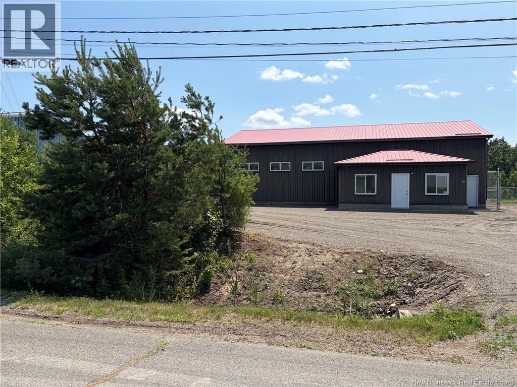 52 Progress Drive, St. Stephen, New Brunswick  E3L 5Y9 - Photo 2 - NB143994