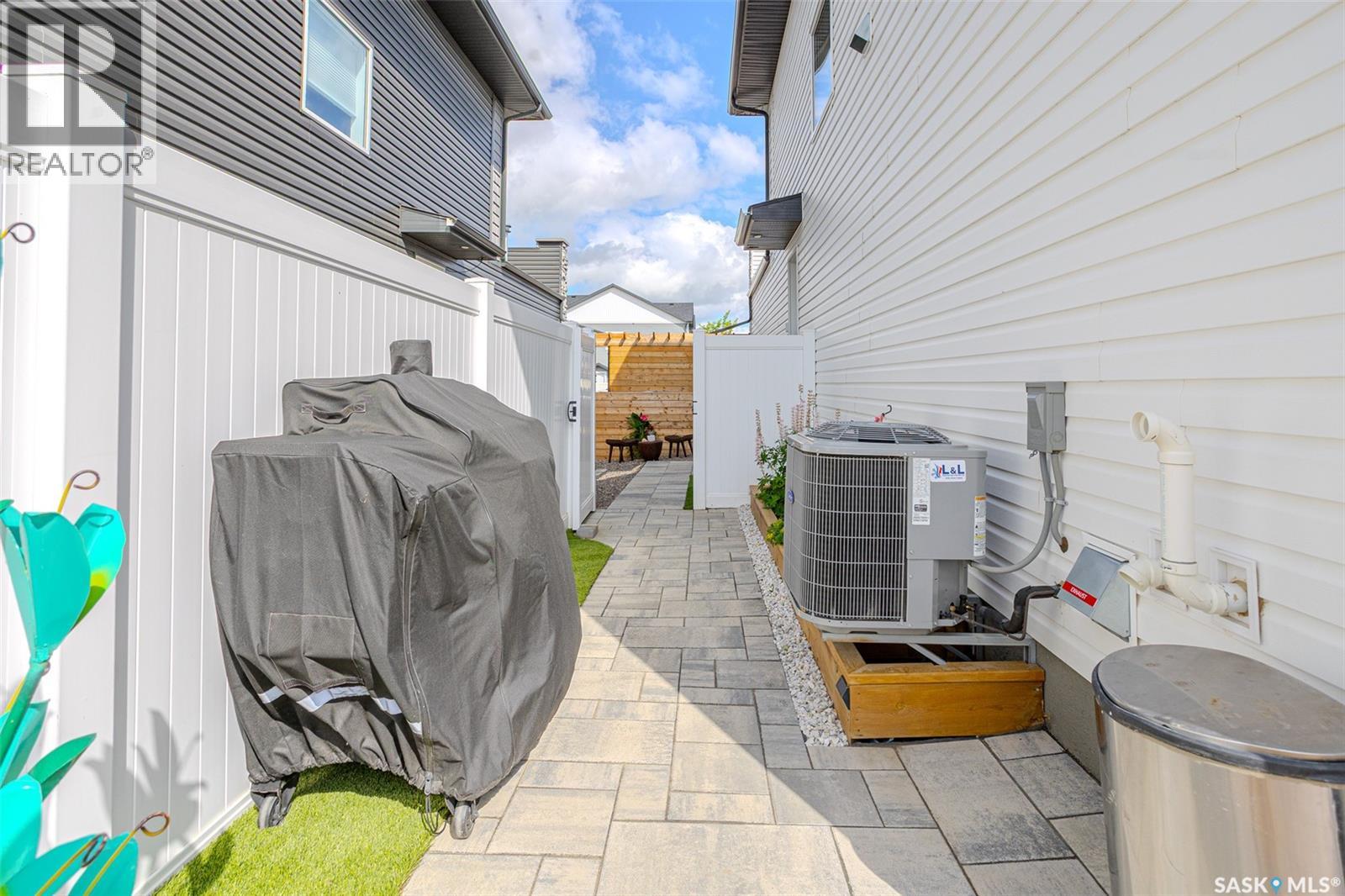 848 Brighton Gate, Saskatoon, Saskatchewan  S7V 1L3 - Photo 59 - SK042556