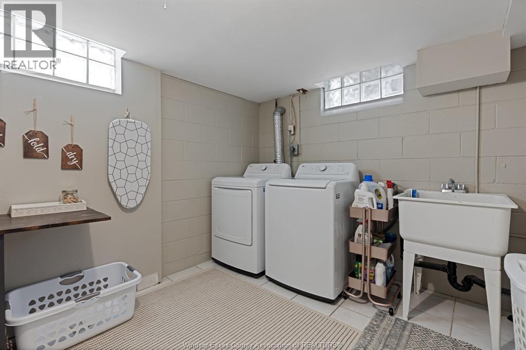 2584 Rivard Ave, Windsor, Ontario  N8T 2H3 - Photo 23 - 26016932