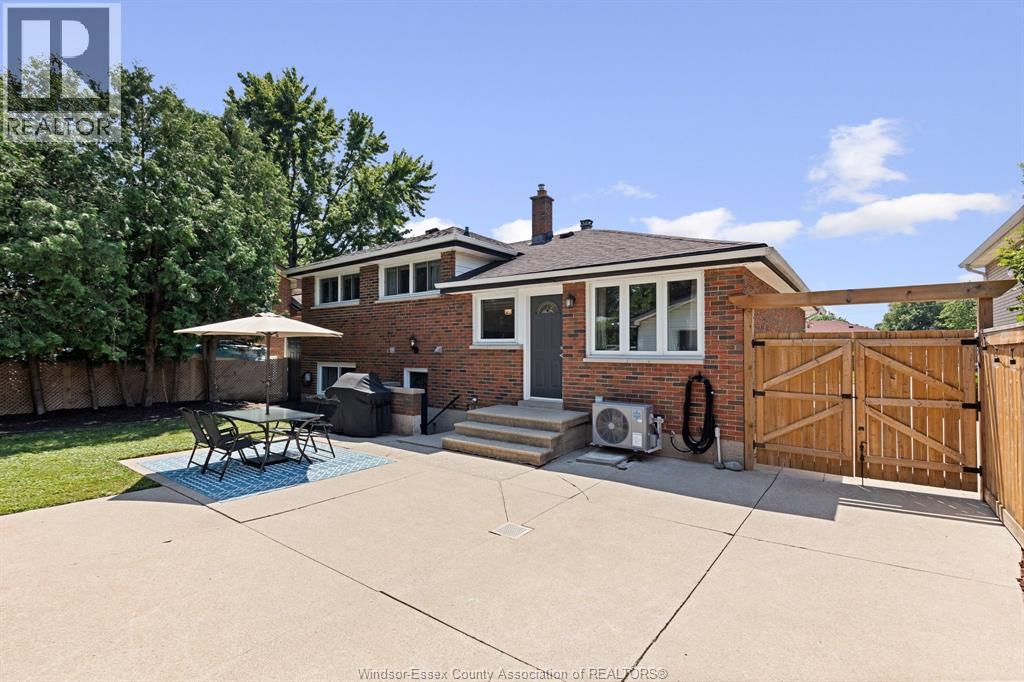 2584 Rivard Ave, Windsor, Ontario  N8T 2H3 - Photo 26 - 26016932