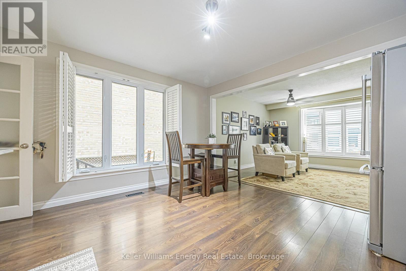 812 Douglas Avenue, Pickering, Ontario  L1W 1N3 - Photo 17 - E13570396