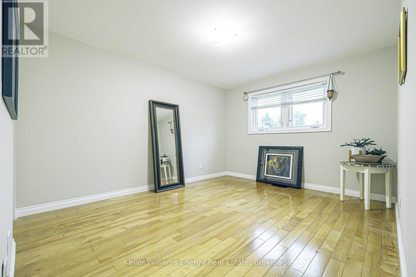 812 Douglas Avenue, Pickering, Ontario  L1W 1N3 - Photo 24 - E13570396