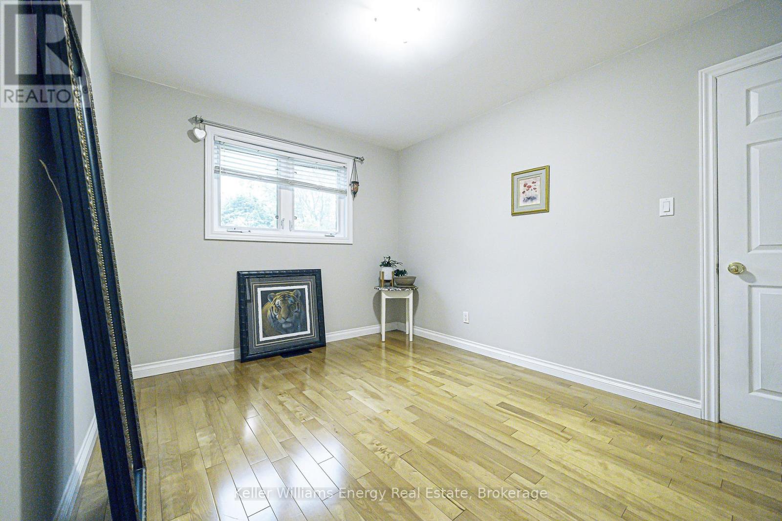 812 Douglas Avenue, Pickering, Ontario  L1W 1N3 - Photo 26 - E13570396