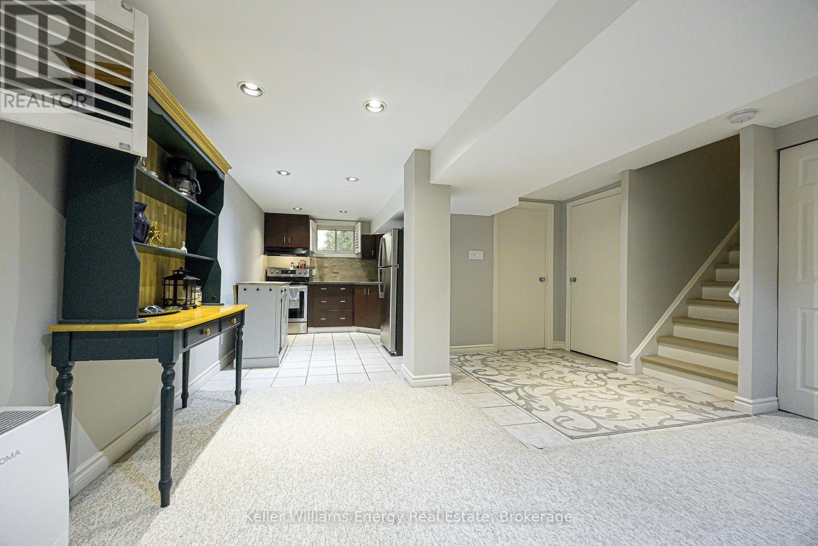 812 Douglas Avenue, Pickering, Ontario  L1W 1N3 - Photo 40 - E13570396