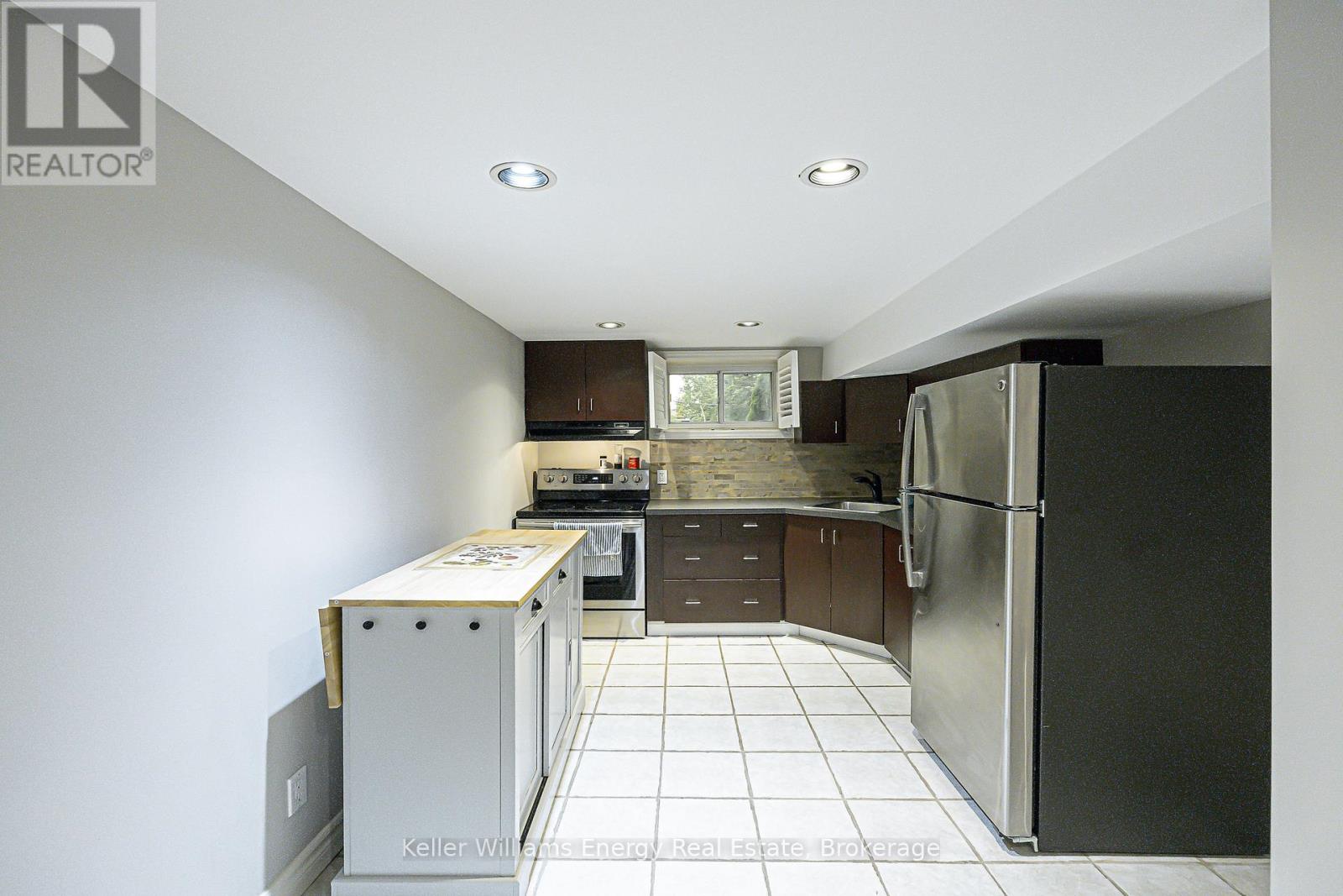 812 Douglas Avenue, Pickering, Ontario  L1W 1N3 - Photo 41 - E13570396