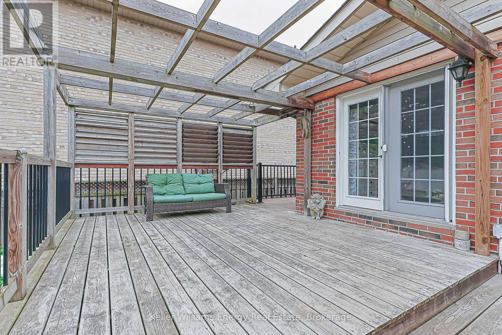 812 Douglas Avenue, Pickering, Ontario  L1W 1N3 - Photo 47 - E13570396