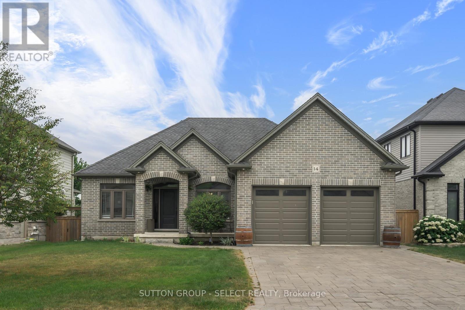 14 MAYAPPLE CRESCENT, Middlesex Centre, Ontario