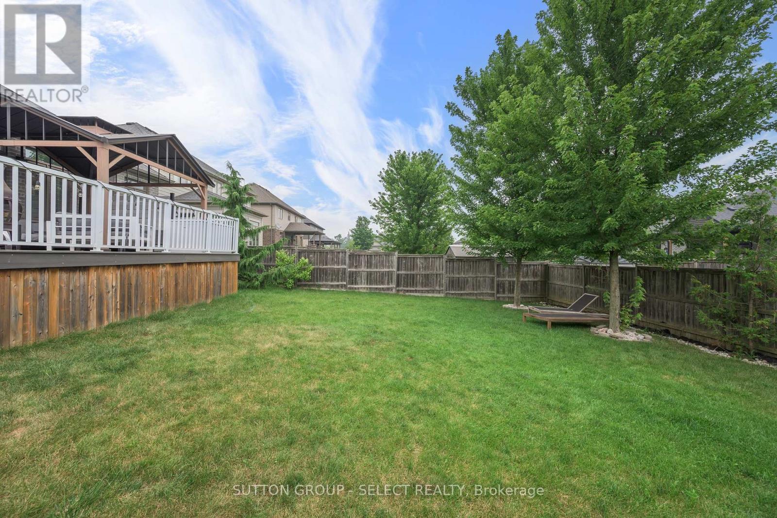14 Mayapple Crescent, Middlesex Centre, Ontario  N0M 2A0 - Photo 4 - X13570300