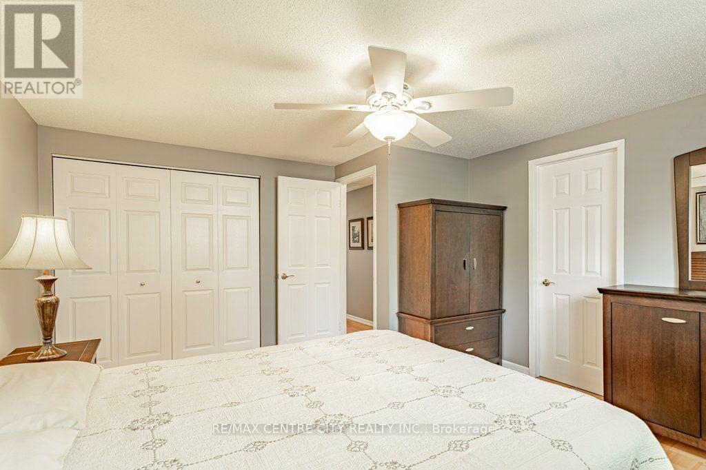 39 Bonnybank Court, Kitchener, Ontario  N2E 3B9 - Photo 21 - X13570340