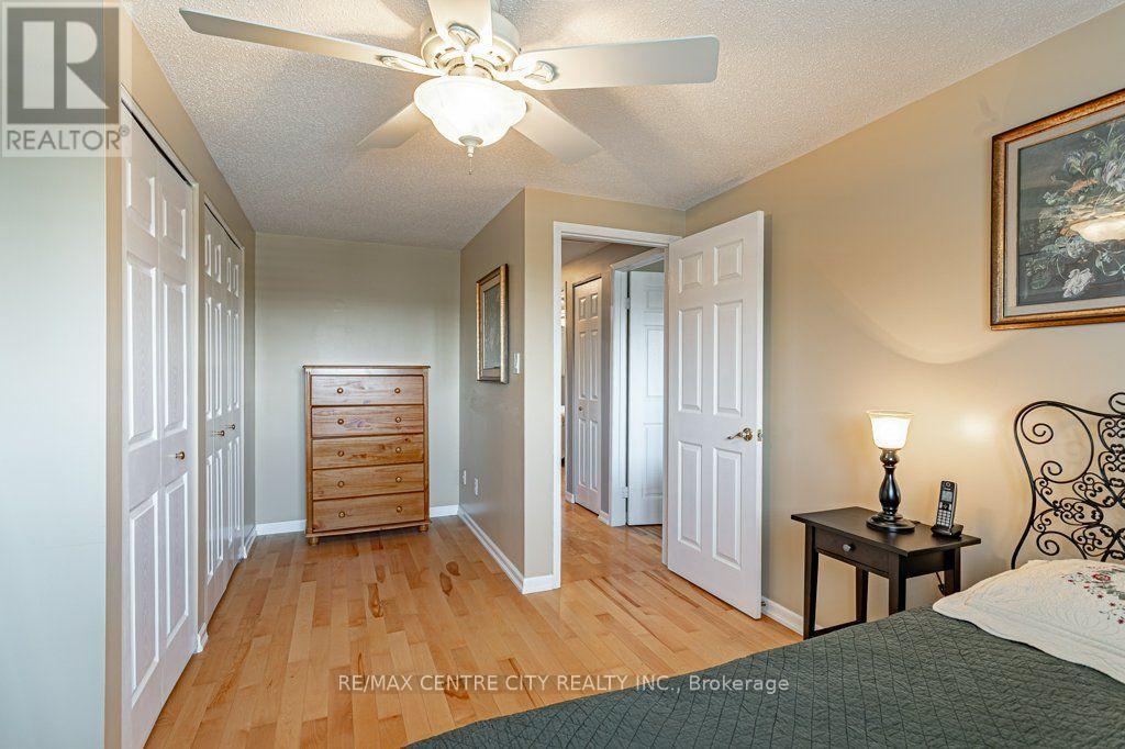 39 Bonnybank Court, Kitchener, Ontario  N2E 3B9 - Photo 25 - X13570340