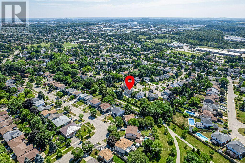 39 Bonnybank Court, Kitchener, Ontario  N2E 3B9 - Photo 35 - X13570340