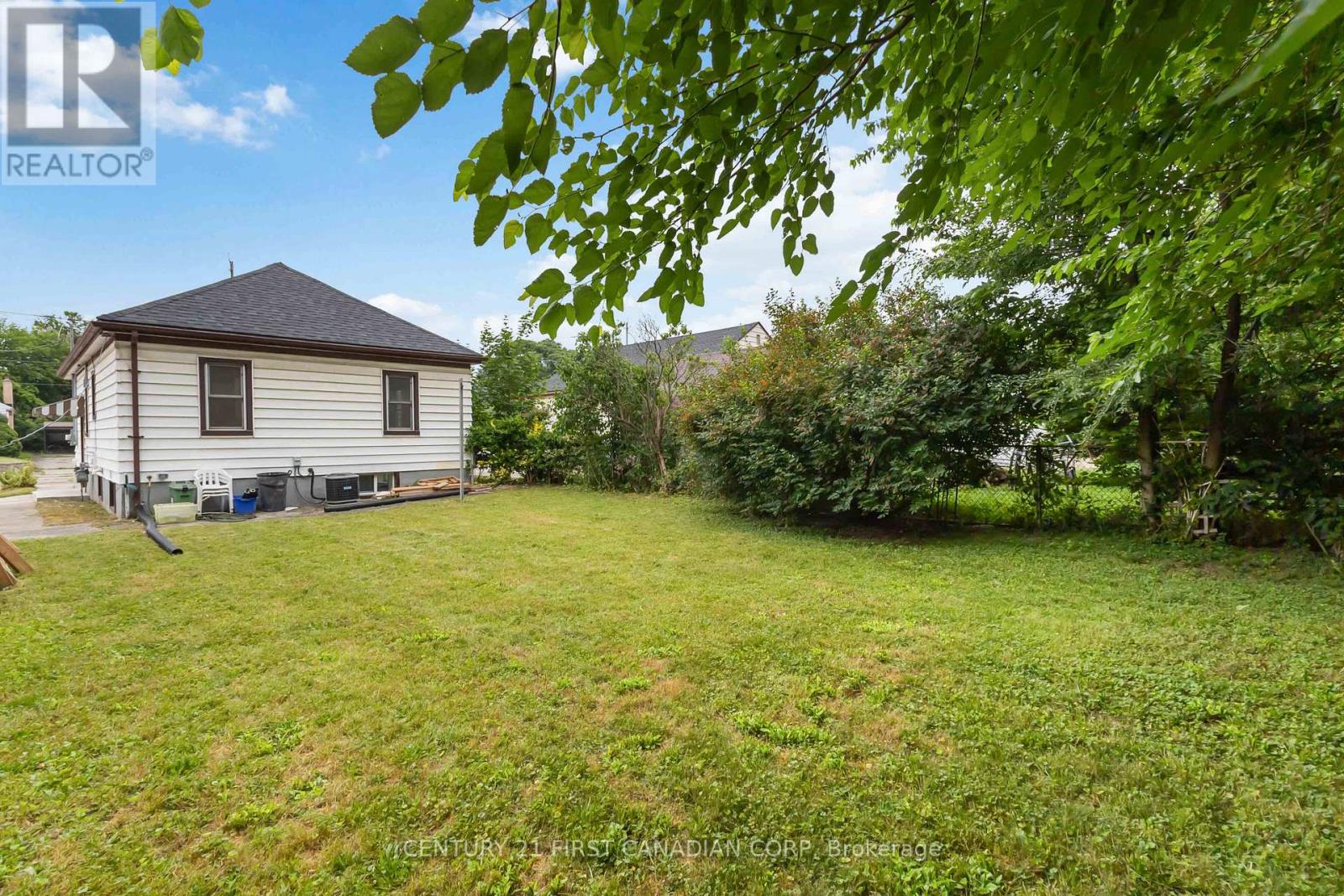 Lower - 142 Highbury Avenue, London East, Ontario  N5Z 2W4 - Photo 16 - X13570360