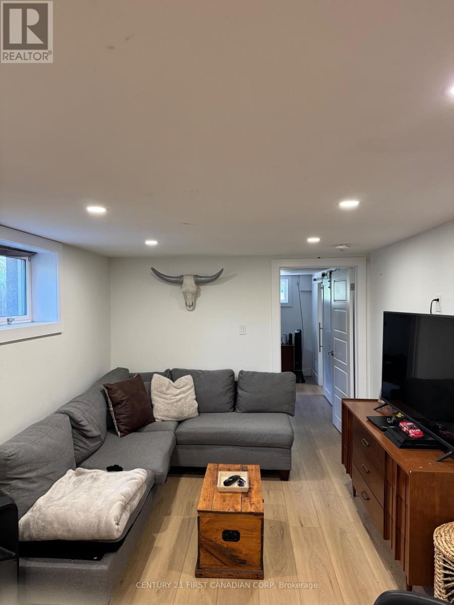 Lower - 142 Highbury Avenue, London East, Ontario  N5Z 2W4 - Photo 6 - X13570360