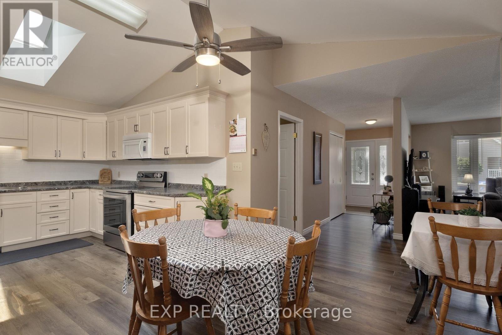 69 Hawkins Crescent, Tillsonburg, Ontario  N4G 5K7 - Photo 10 - X13570366