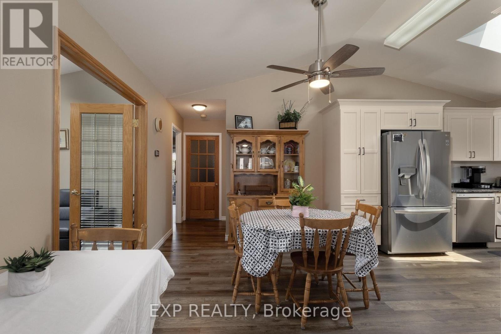 69 Hawkins Crescent, Tillsonburg, Ontario  N4G 5K7 - Photo 8 - X13570366