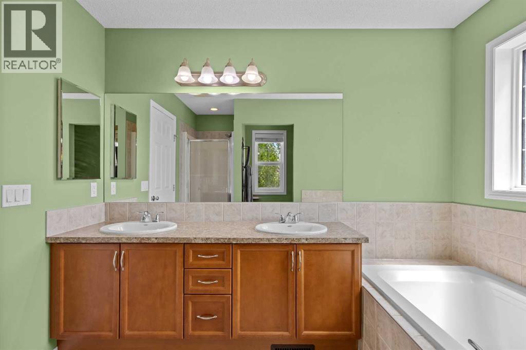 298 Silverado Plains Close Sw, Calgary, Alberta  T2X 0J2 - Photo 24 - A2328127