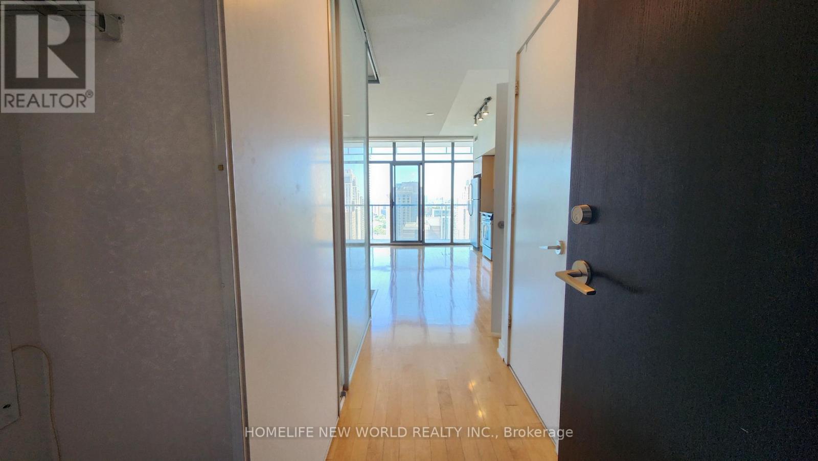 2507 - 33 Charles Street E, Toronto, Ontario  M4Y 0A2 - Photo 4 - C13570348