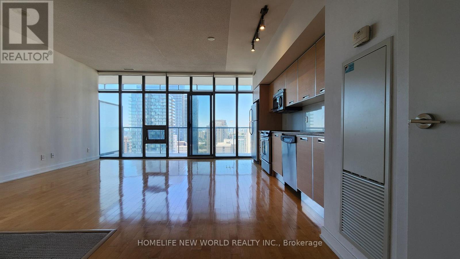 2507 - 33 Charles Street E, Toronto, Ontario  M4Y 0A2 - Photo 9 - C13570348