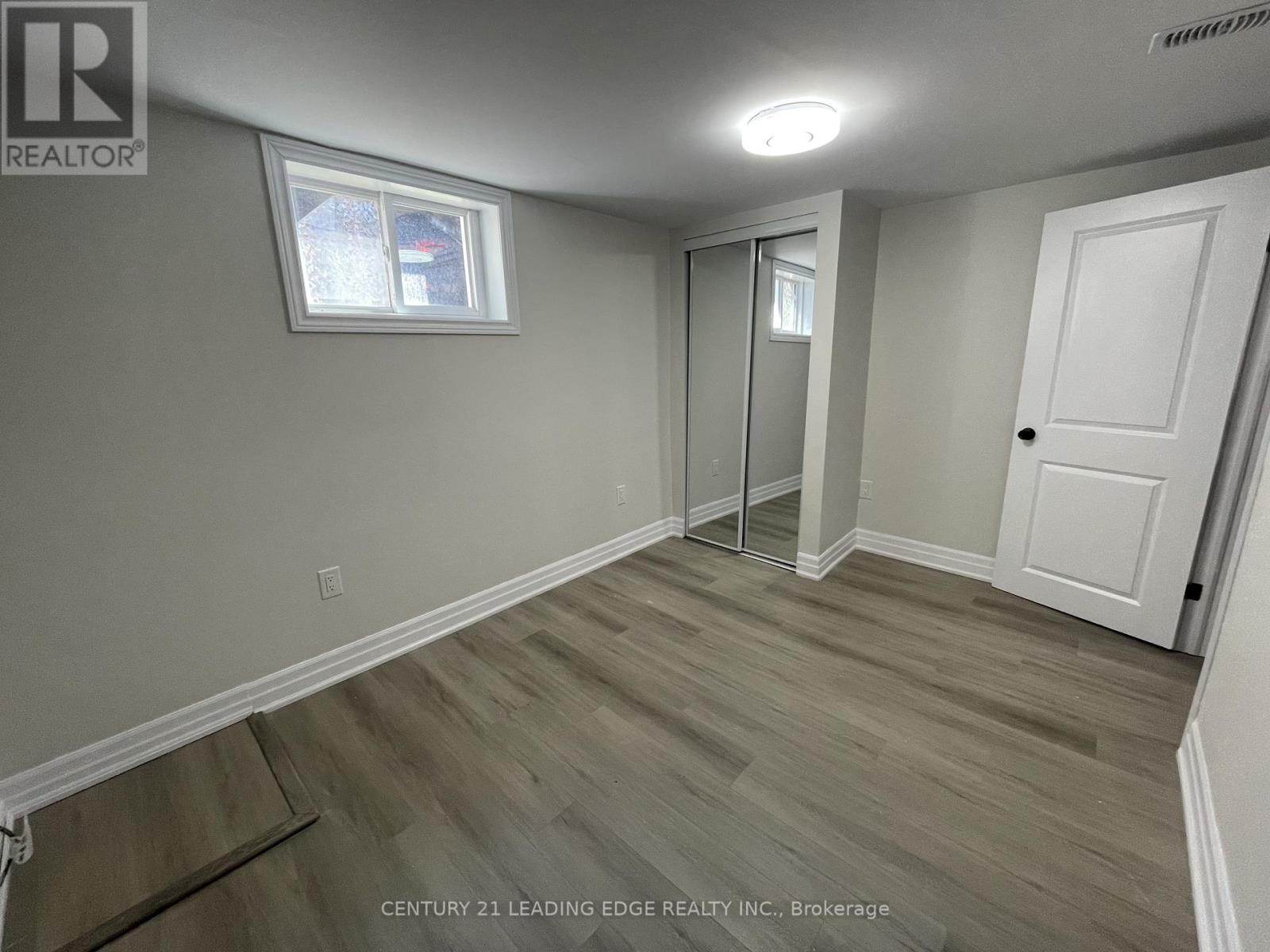 Bsmt - 654 Annapolis Avenue, Oshawa, Ontario  L1J 2Z2 - Photo 3 - E13570292