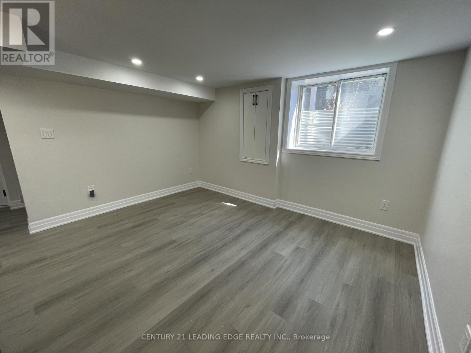 Bsmt - 654 Annapolis Avenue, Oshawa, Ontario  L1J 2Z2 - Photo 7 - E13570292