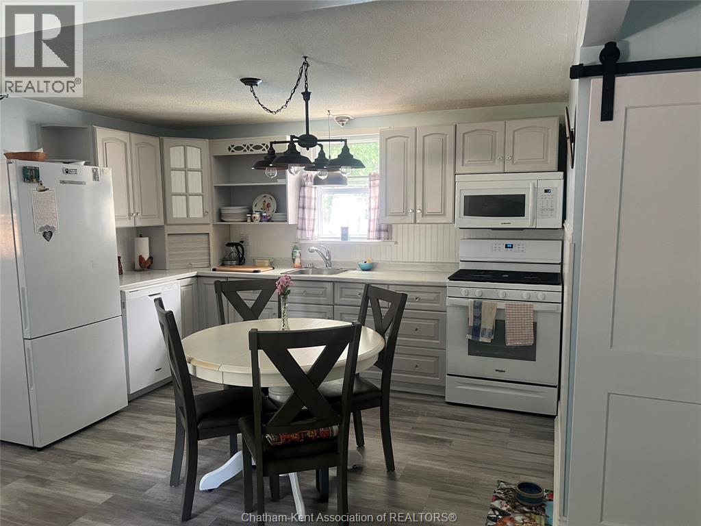 104 Jane Street, Blenheim, Ontario  N0P 1A0 - Photo 3 - 26017113