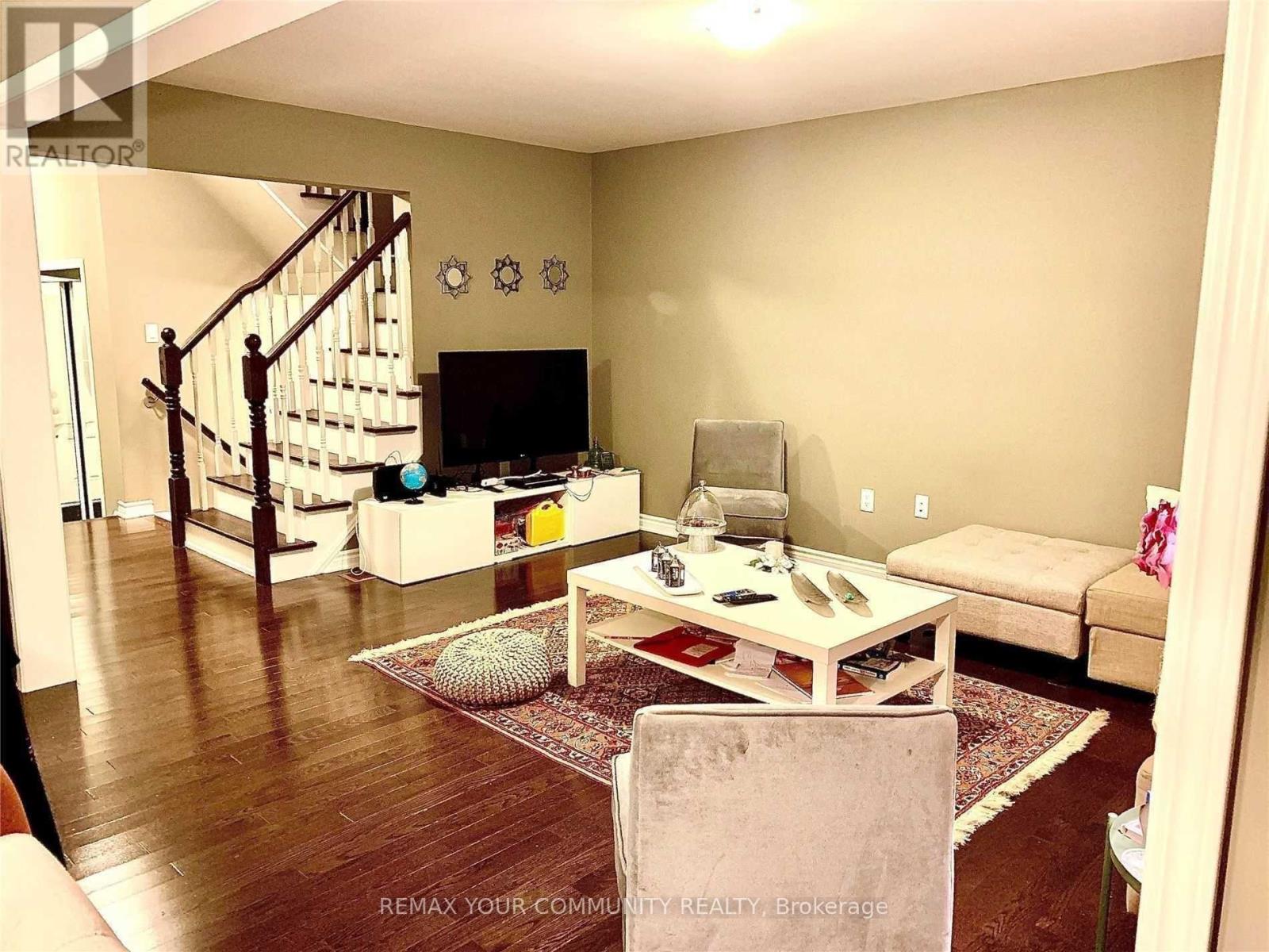 312 Jean Landing Street, Milton, Ontario  L9E 1C6 - Photo 5 - W13570408