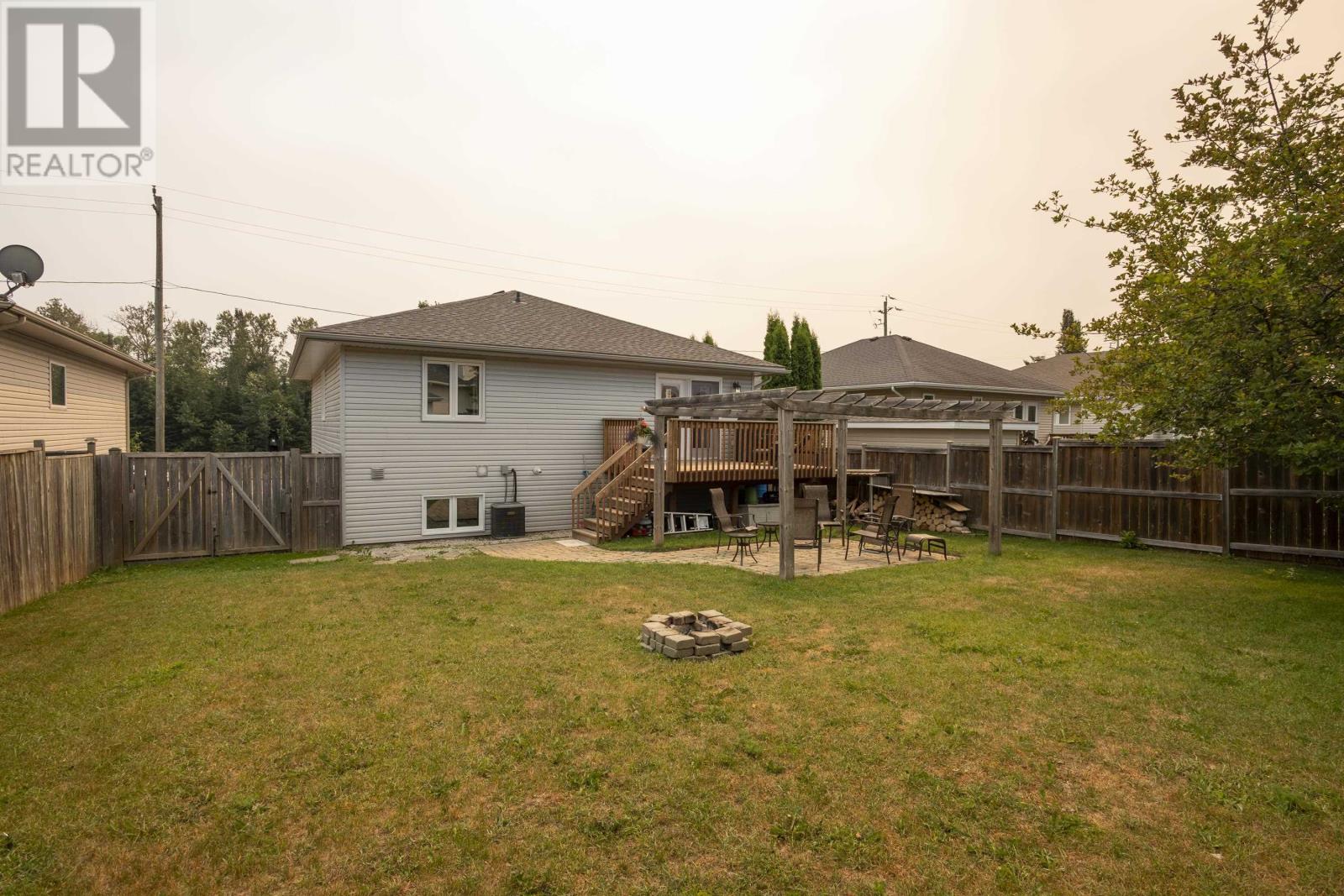 1486 Hutton Park Dr, Thunder Bay, Ontario  P7G 1E5 - Photo 46 - TB2601974