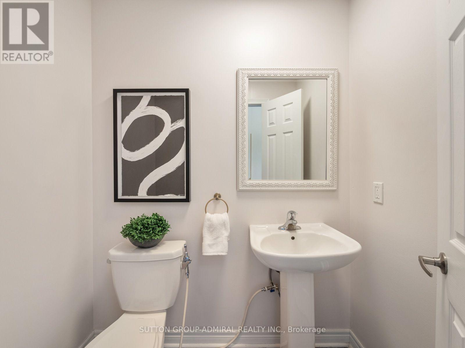 119 Walter Sinclair Court, Richmond Hill, Ontario  L4E 0X4 - Photo 18 - N13570592