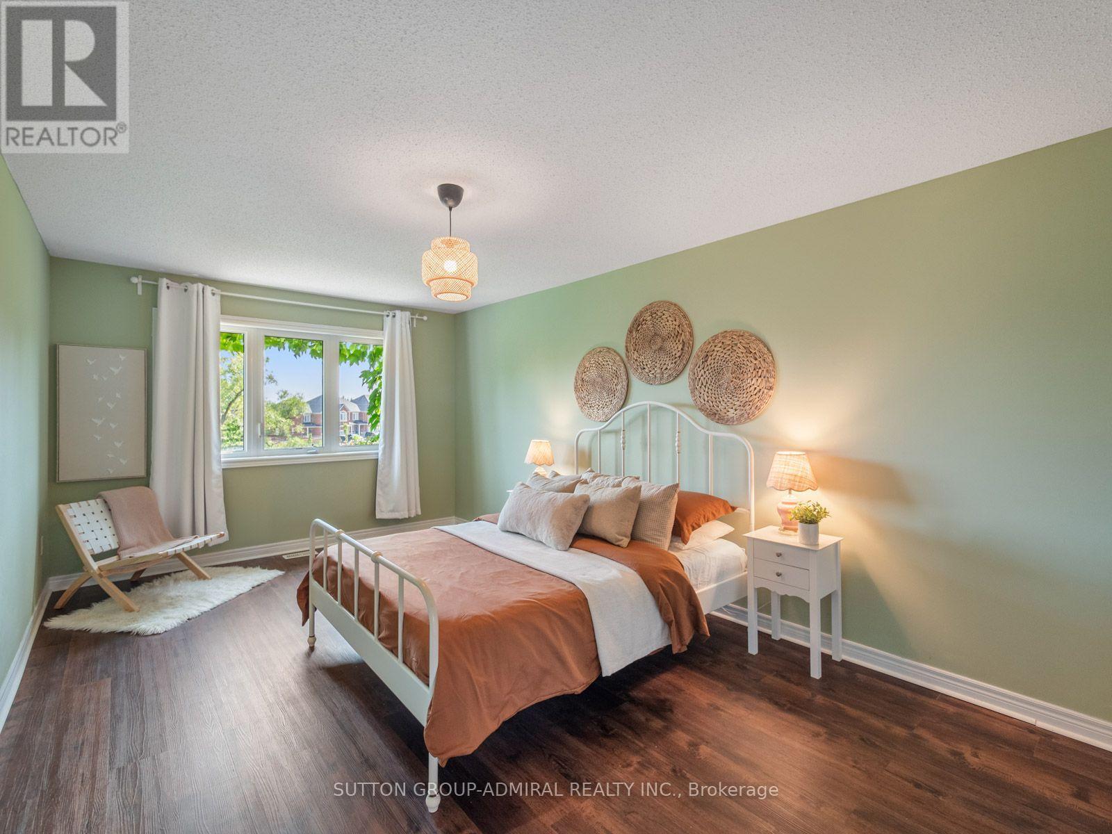 119 Walter Sinclair Court, Richmond Hill, Ontario  L4E 0X4 - Photo 20 - N13570592