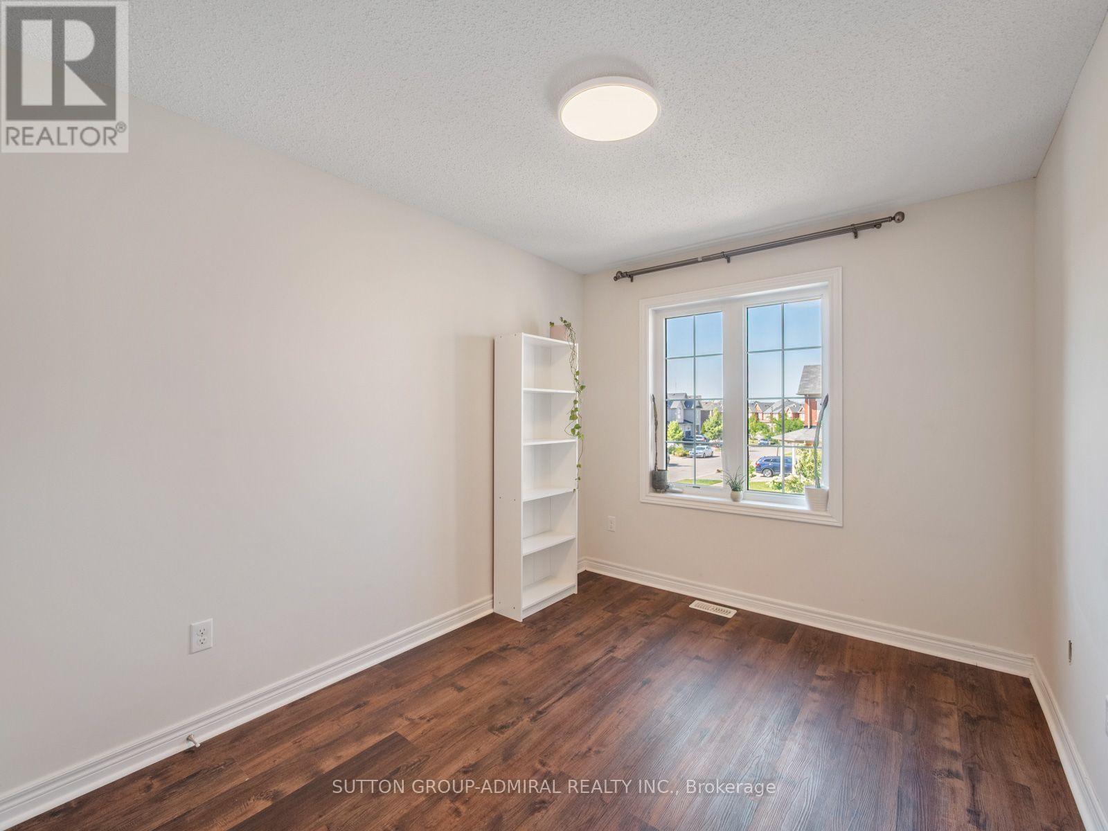 119 Walter Sinclair Court, Richmond Hill, Ontario  L4E 0X4 - Photo 28 - N13570592
