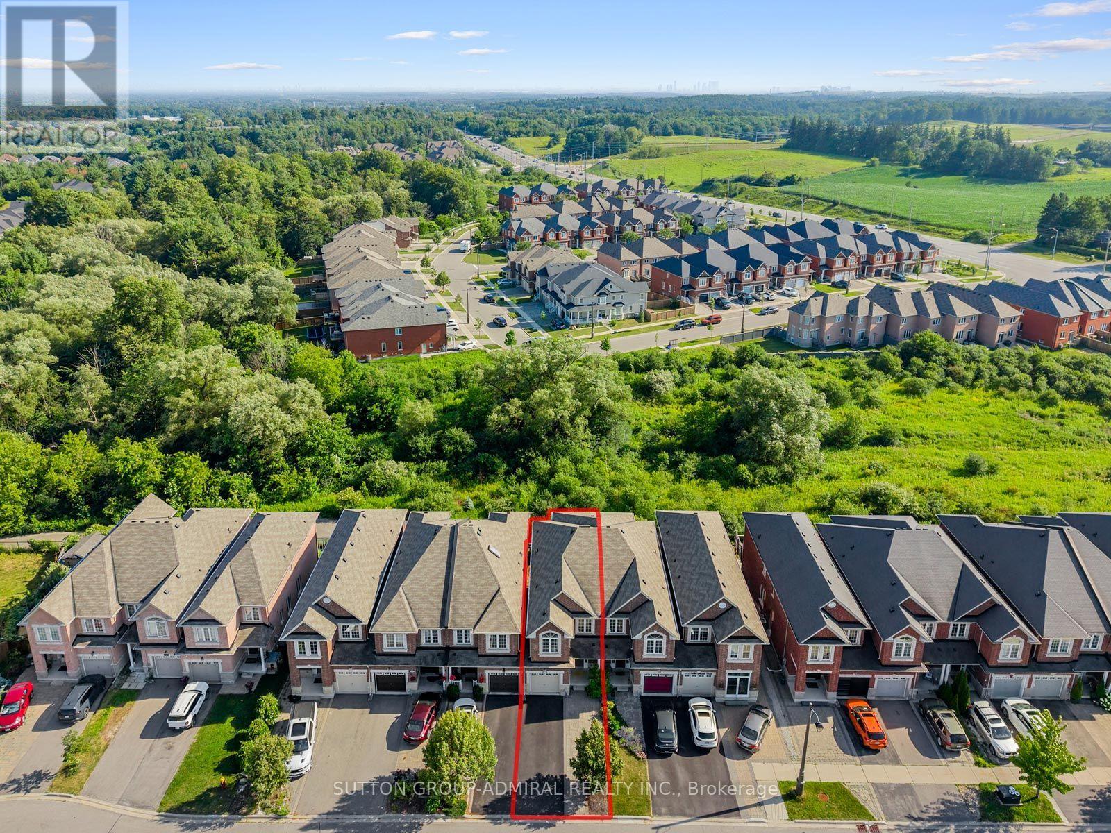 119 Walter Sinclair Court, Richmond Hill, Ontario  L4E 0X4 - Photo 46 - N13570592