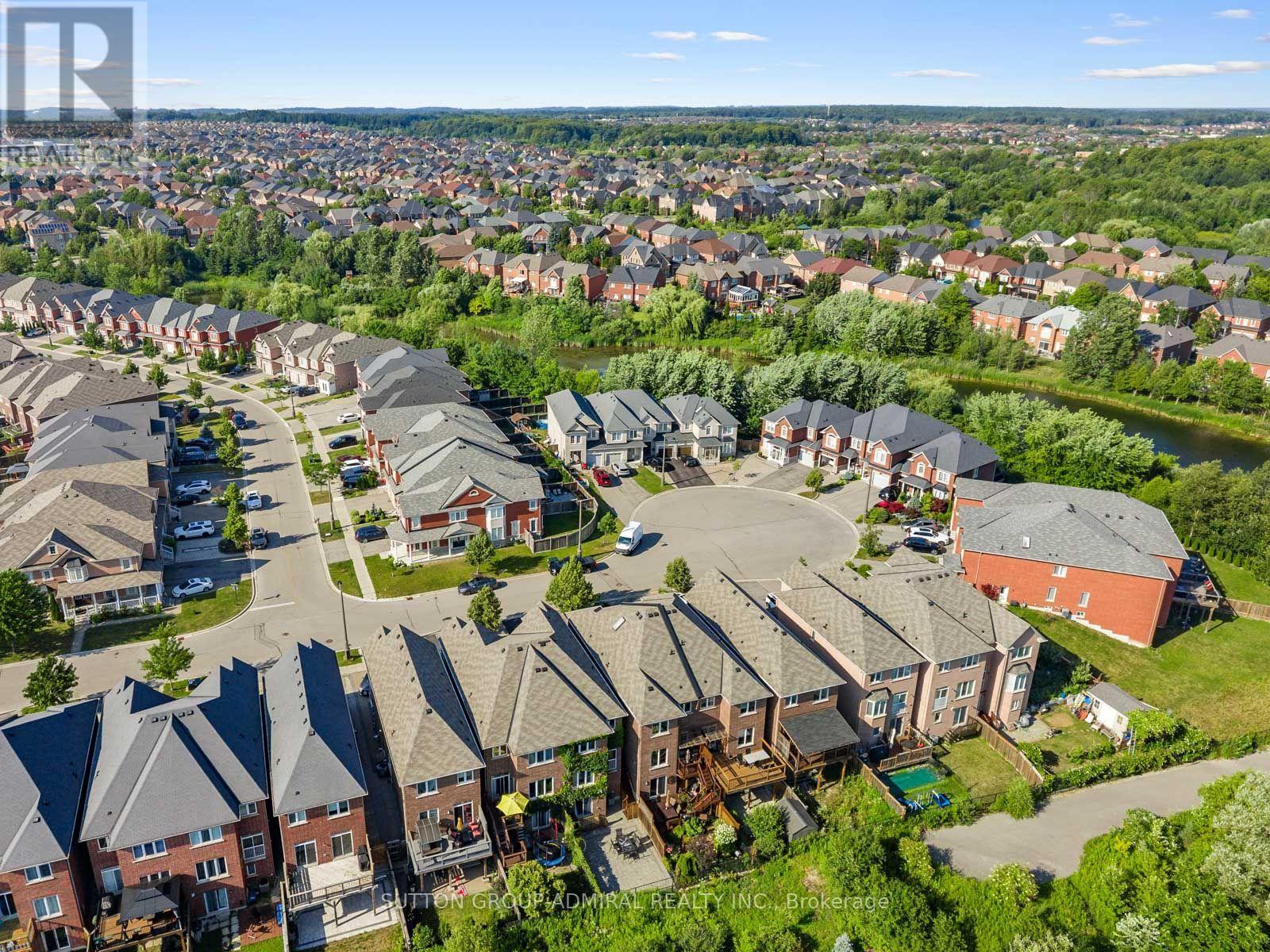 119 Walter Sinclair Court, Richmond Hill, Ontario  L4E 0X4 - Photo 48 - N13570592