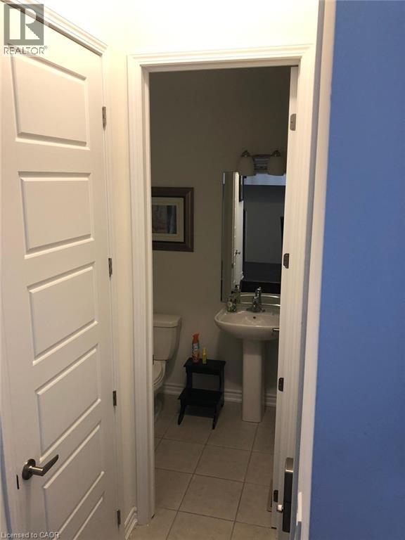 16 Ridge Road, Cambridge, Ontario N3E 0C6 - Photo 2 - 40847850