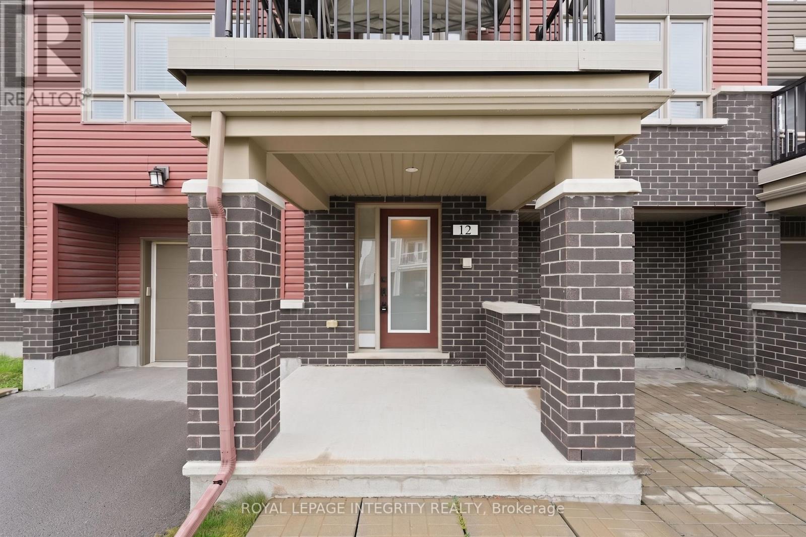 12 Squashberry Lane, Ottawa, Ontario  K2S 1E7 - Photo 2 - X13570426