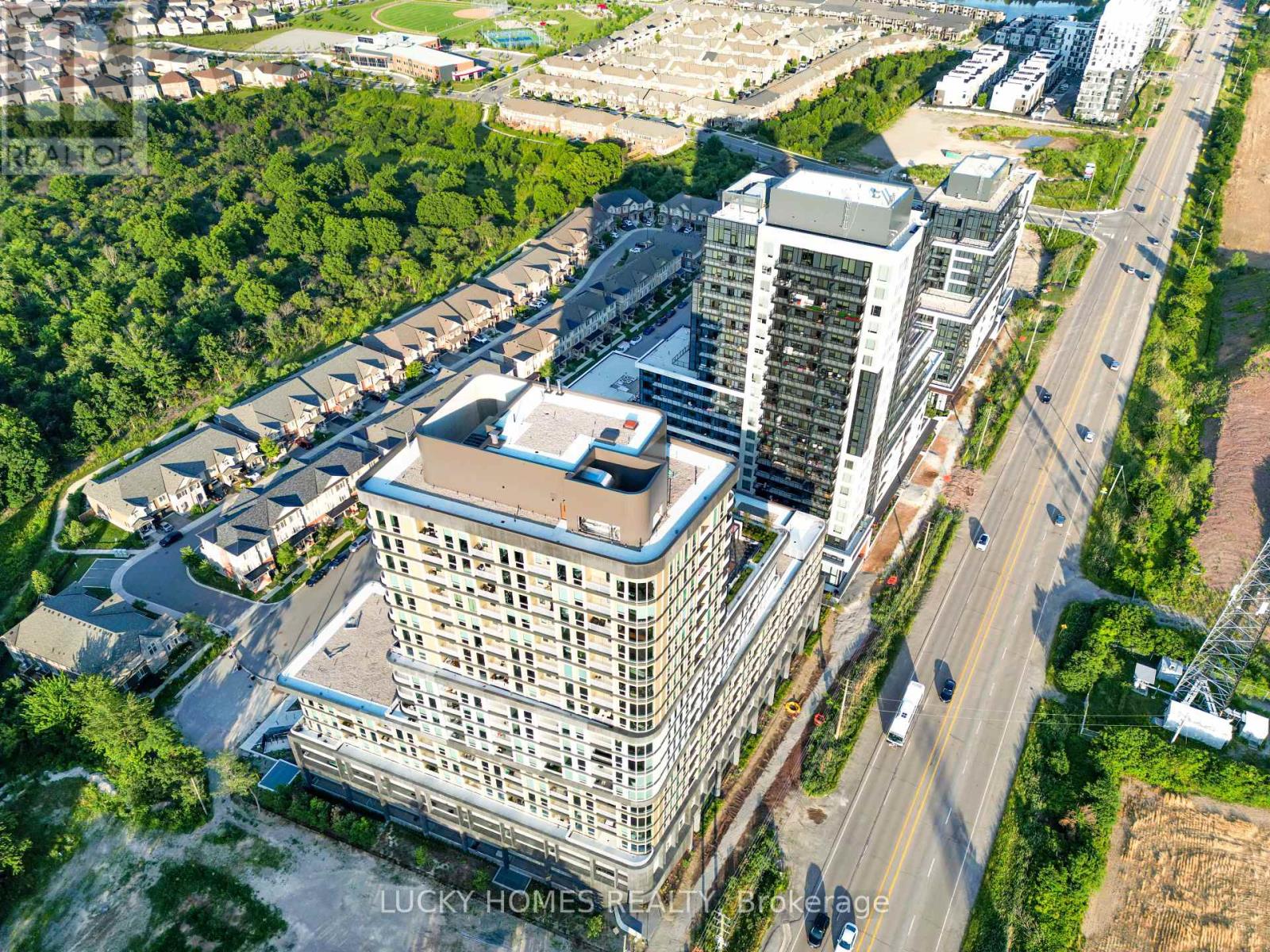 315 - 3220 William Coltson Avenue, Oakville, Ontario  L6H 7X9 - Photo 4 - W13570508