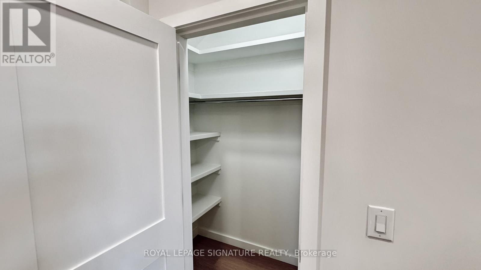 2 - 981 Glencairn Avenue, Toronto, Ontario M6B 2A8 - Photo 19 - W13570532