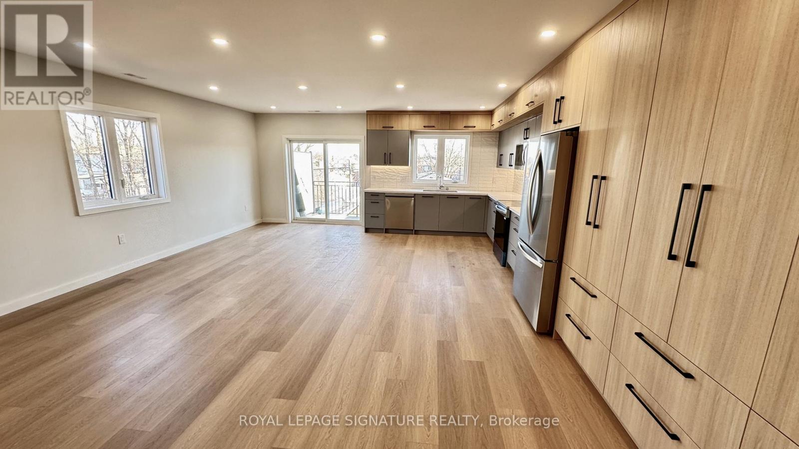 2 - 981 Glencairn Avenue, Toronto, Ontario M6B 2A8 - Photo 2 - W13570532